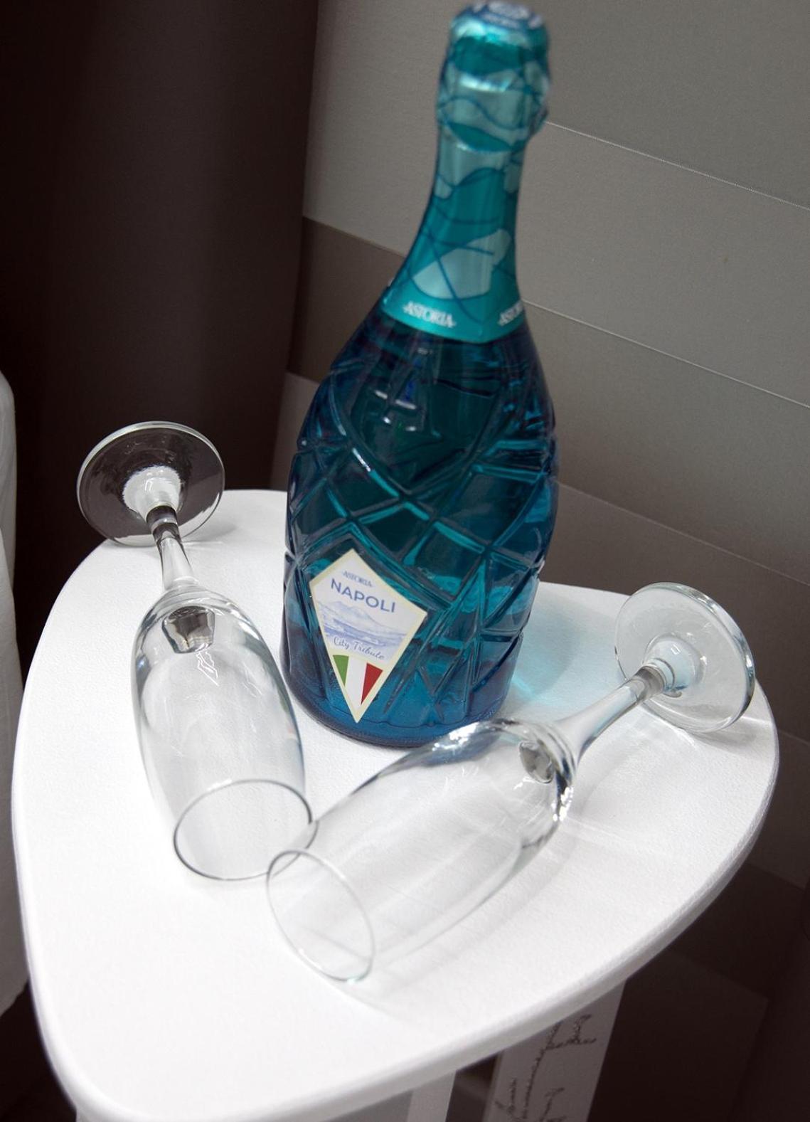 B&B Piccololucio2 Napoli Ngoại thất bức ảnh