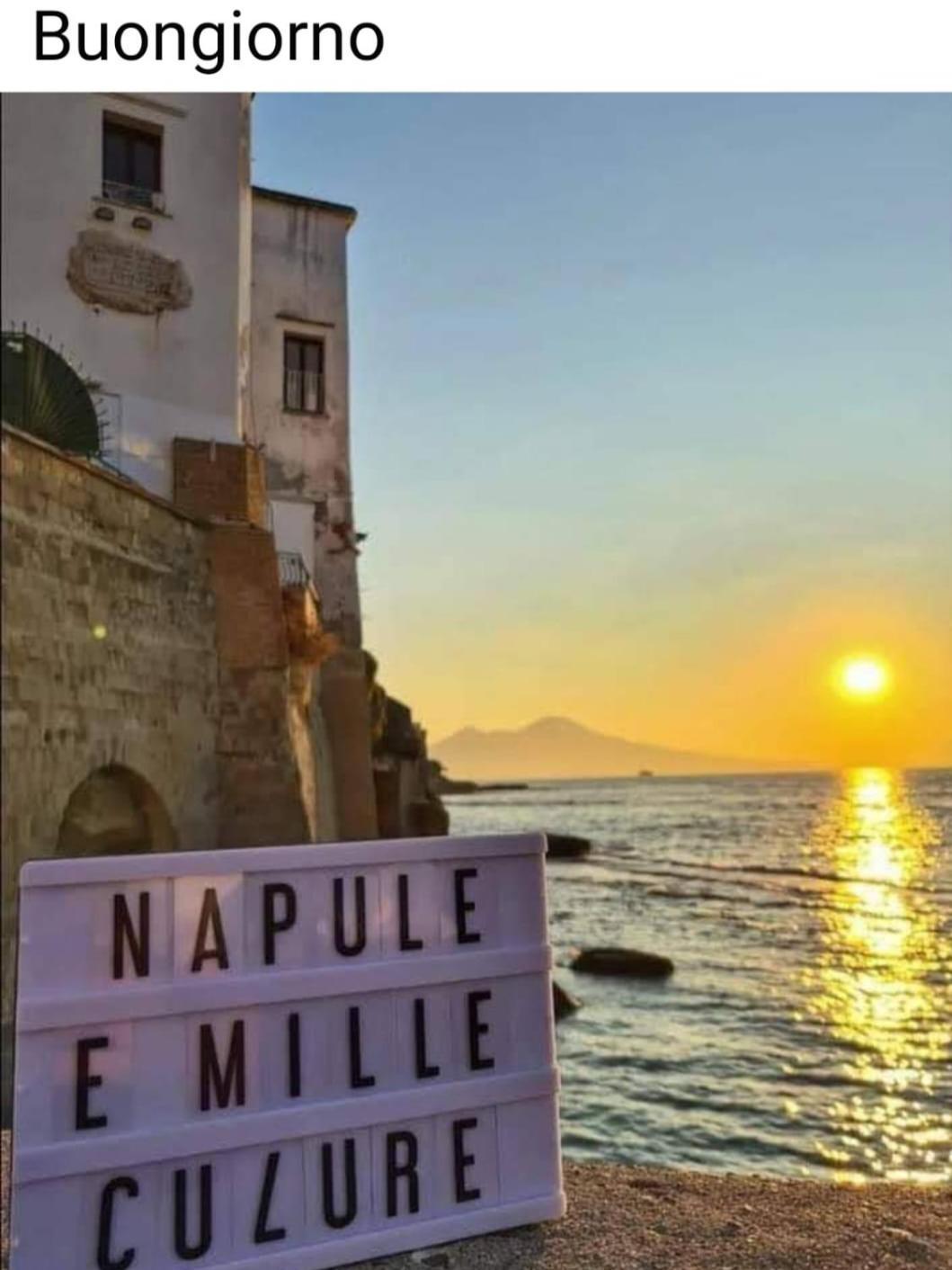 B&B Piccololucio2 Napoli Ngoại thất bức ảnh